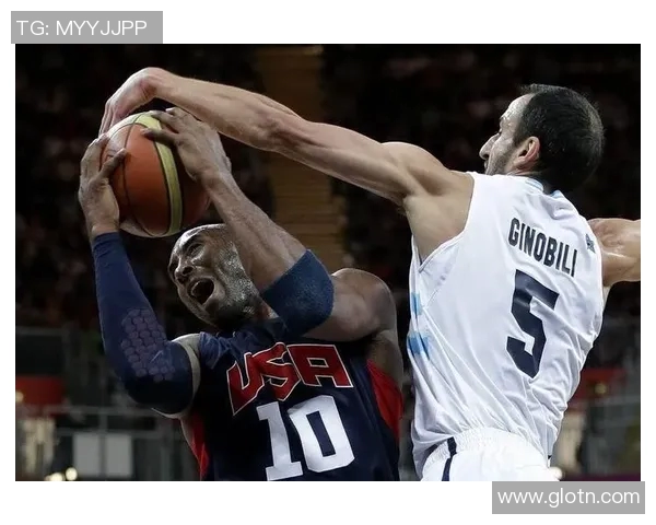 吉诺比利与科比的巅峰对决:篮球传奇的精彩瞬间与历史交锋 吉诺比利与科比的巅峰对决:篮球传奇的精彩瞬间与历史交锋