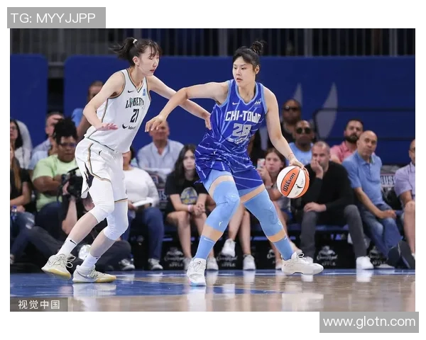 美职女篮天空队与狂热队激战正酣精彩对决引发球迷热情高涨 美职女篮天空队与狂热队激战正酣精彩对决引发球迷热情高涨